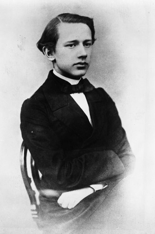 Chaikovski joven